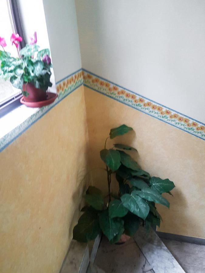 Anchor And Rose Apartment Salerno Exterior photo
