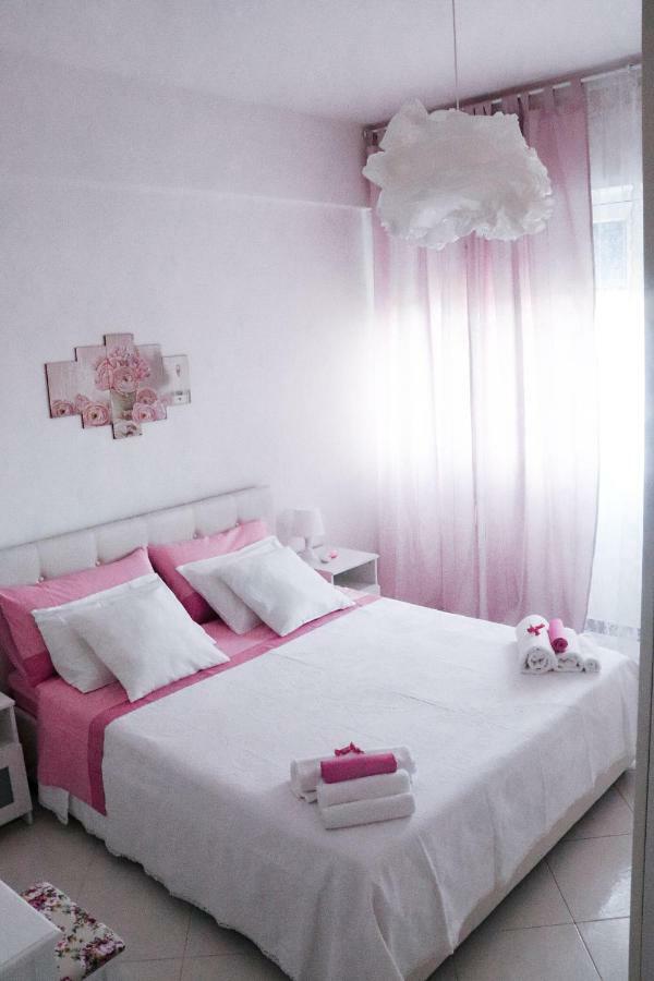 Anchor And Rose Apartment Salerno Exterior photo
